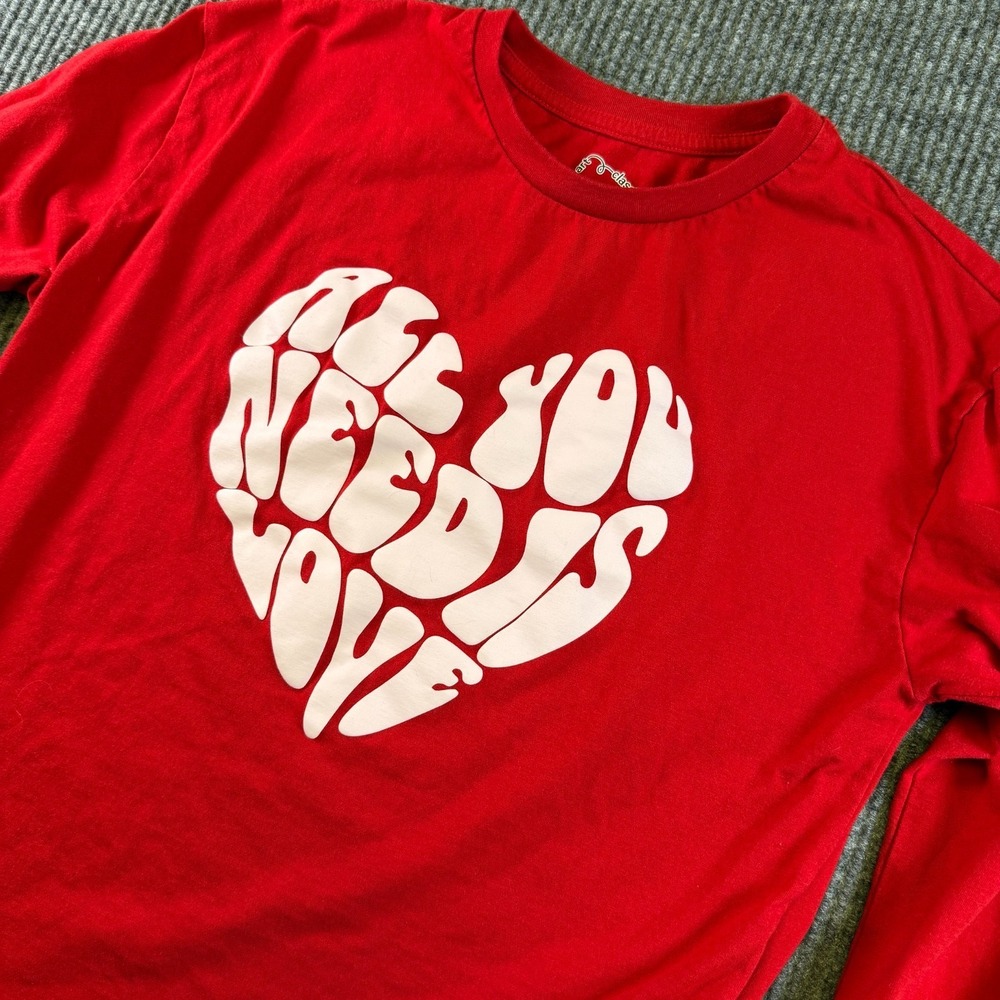Art Class Girls XXL 16/18 Red Long Sleeve Heart All You Need Is Love Shirt